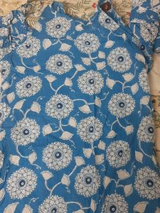 Women's Blue Floral Cold Shoulder Kurta