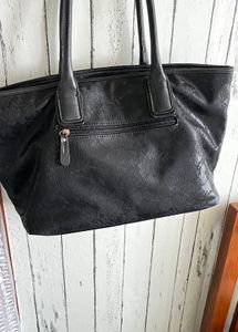 Caprese Black Leather shoulder Bag