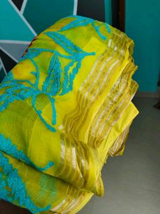 Beautiful Saree Embroiding Work With Blouse