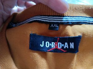 Men's Mustard Colour Sweat Shirt.