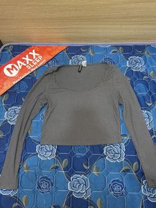 Grey Ribbed Long Sleeve Crop Top