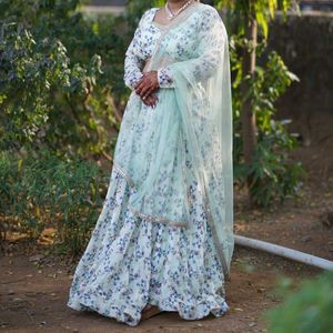 Elegant Floral Print Lehenga Choli Set