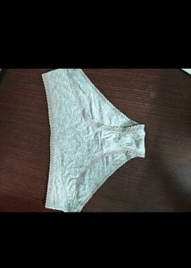 H&amp;M Grey - 32
