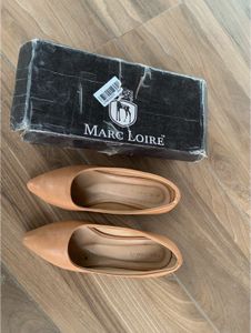 Marc Loire Beige PU Kitten Pumps with box