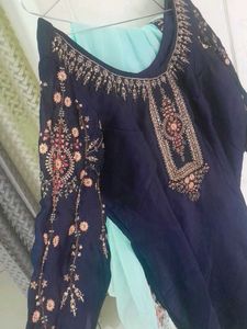 Elegant Salwar Kameez Set