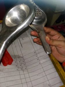 Lemon Squeeze Machine