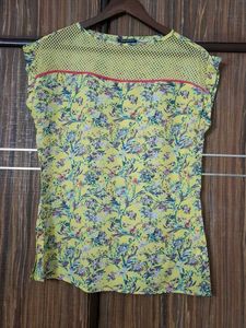 Large Size Casual Wear Top