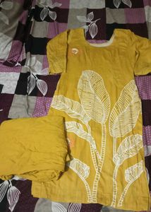 Yellow Kurta Set with Leaf Print