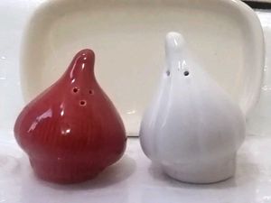 Ceramic Onion Salt & Pepper Shakers