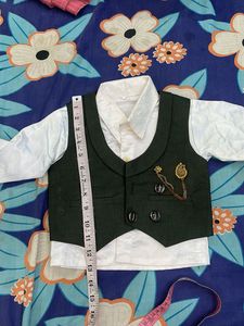kids partywear Green Three-Piece Suit for Boys