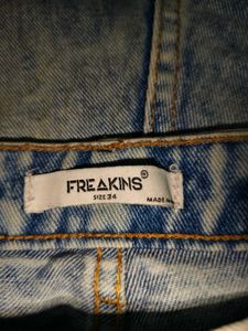 Men's Ripped Light Wash Jeans