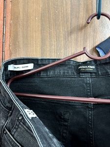 JACK &amp; JONES Black Denim Jeans32