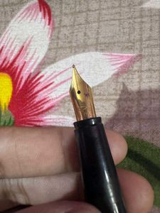 Parker Frontier Matte Black GT Fountain Pen
