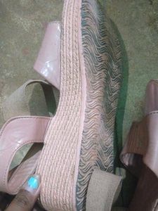 Chic Pink Wedge Sandals