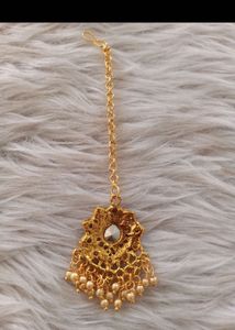 Gold plated Necklace Set with Earrings &amp; Maangtikk