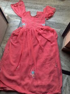 Embroidered Ethnic Gown ✨🌷( 9-10years)