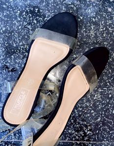 Forever 21 Stylish Black & Clear Strap Sandals