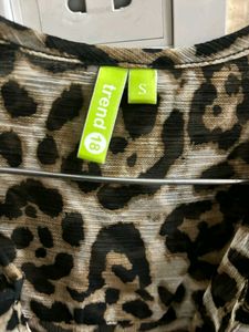 LEOPARD PRINT SHIRT