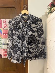 Elegant Black Lace Print Blouse
