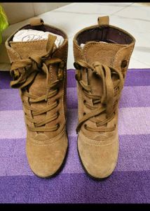 Brown Lace-Up Ankle Boots