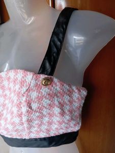 Trendy Houndstooth Crop Top