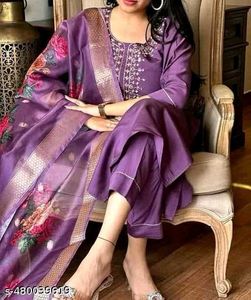 Elegant Purple Embroidered Kurta Set