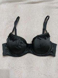 Black Lace Trim Bra