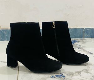 Stylish Black Ankle Boots