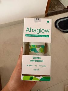 Ahaglow Acne Control Moisturizing Gel
