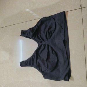 Comfortable Black Sports Bra