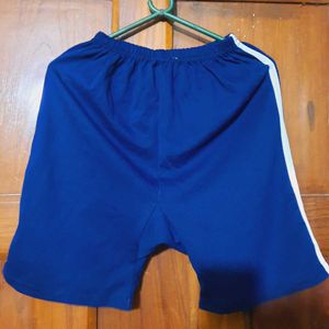 Set of 10 Athletic Shorts with White Stripe