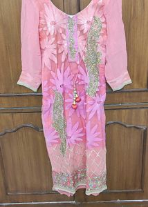 Beautiful Peach Georgette Embellished Suit set