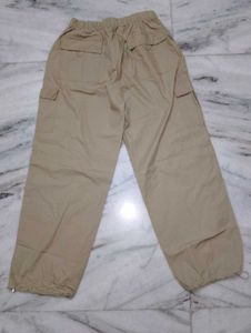 Trending Parachute Pant for Woman