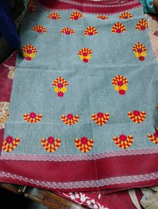 Elegant Grey &amp; Red Embroidered Cotton Saree