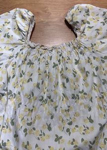 Floral Puff Sleeve Top