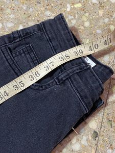 STRAIGHT JEANS