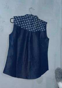 Sleeveless Denim Shirt with Print Detail