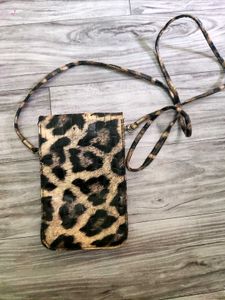 y2k 🎫 leopard print mini crossbody bag 👜