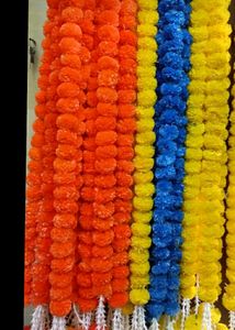 Marigold Strings With Latkan