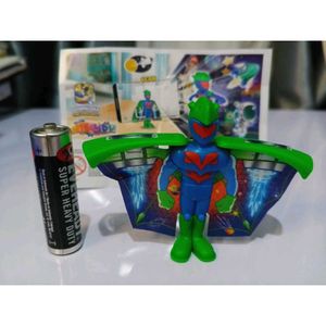 Superhero Toy Figure (maddy)