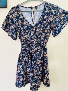 Chic Floral Print Short Dress