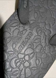 Relaxo Slipper.