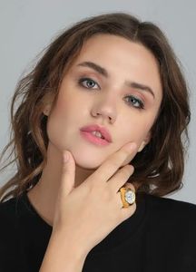 Gold Quartz Ring Watch