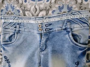 Stylish Blue Wash Denim Jeans
