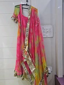 Pehno'Sa Kunwari Suit New Without Tag Size XXL