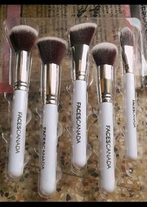Todayofr Faces Canada 5 Brush Set With Tag Ntused
