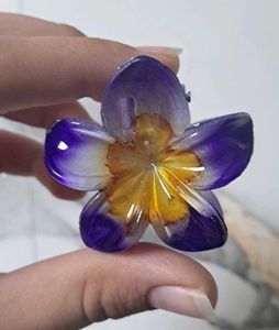 Set of 4 Flower Hair Clips