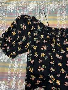 Floral Off-Shoulder Crop Top
