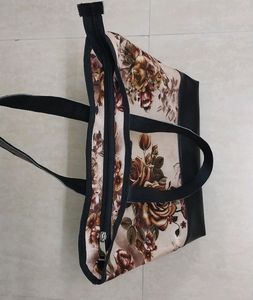 😍 Golden Rose Print Leather, Full Astra