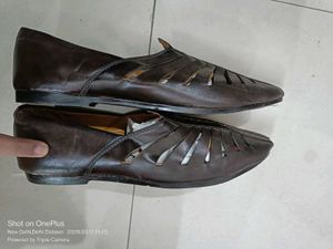 Traditional Ethnic Lightweight Mojari Jutti for Me